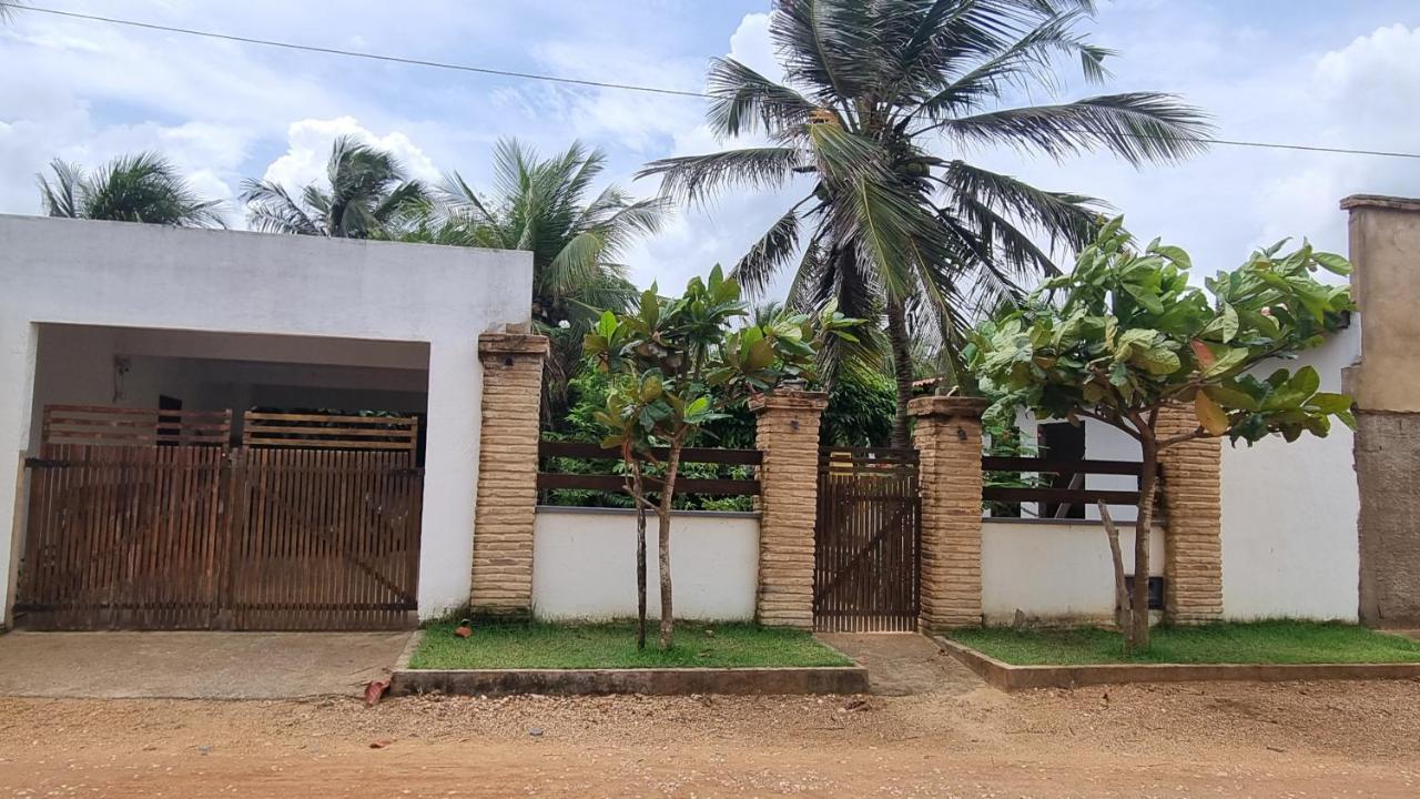 דירות קמוסים Casa Mangue מראה חיצוני תמונה